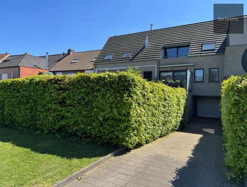                                         Appartement à vendre à Ooigem, € 245.000

