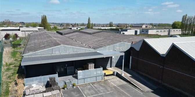 Bedrijfsvastgoed te koop in Lassusstraat 46, 7712 Herzeeuw