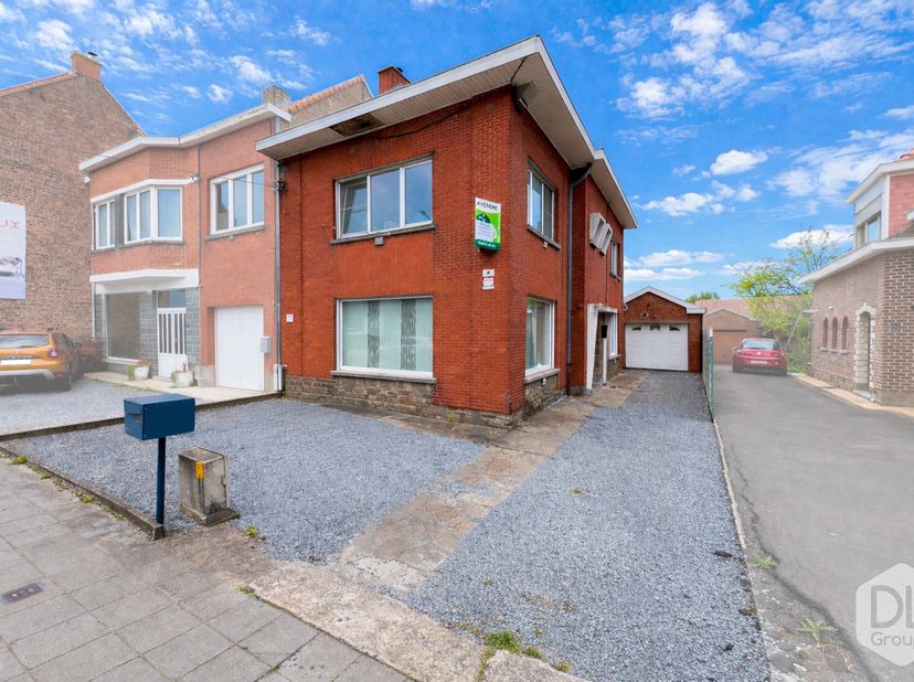 Huis te koop
                    in 7700 Moeskroen