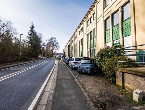                                         Bureaux à louer à Rixensart, € 750
