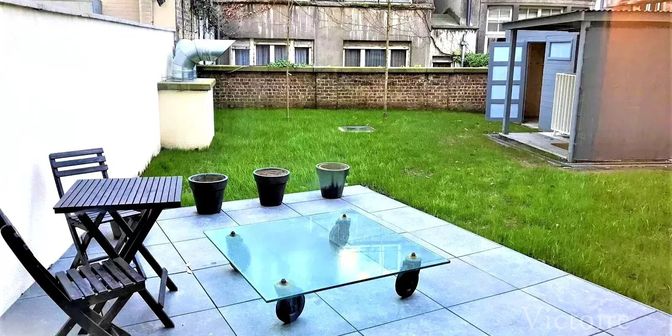 Appartement te huur in RUE SOUVERAINE 111, 1000 Brussel