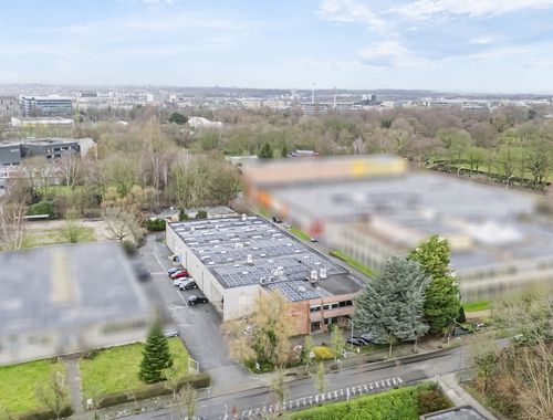                                         Immeuble de bureaux à vendre à Evere, € 1.345.000
