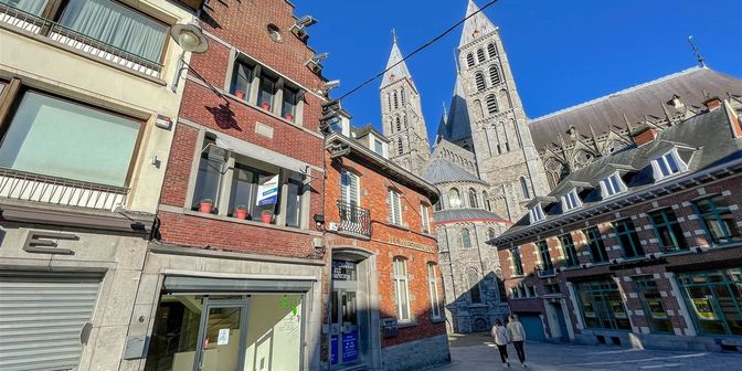 Bien professionnel à vendre à Vieux Marché aux Poteries 6, 7500 Tournai