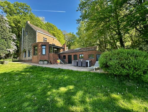                                         Maison à vendre à Enghien, € 395.000

