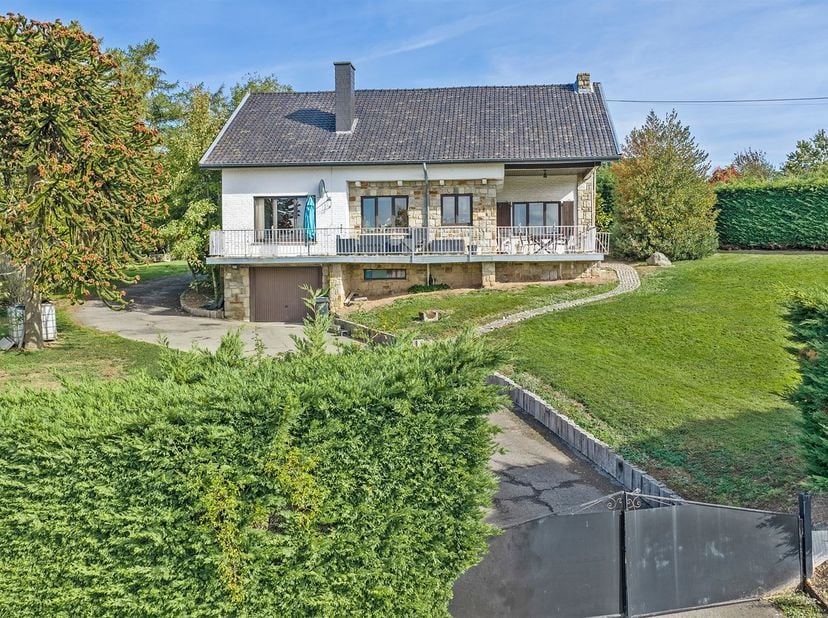 Huis te koop in ,
                    4920 Harzé