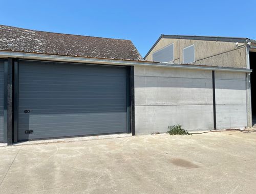                                         Bedrijfsgebouw te huur in Chaussée-Notre-Dame-Louvignies, € 600
