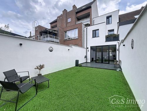                                         Herenhuis te koop in Antwerpen, € 595.000
