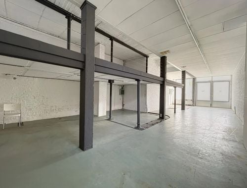                                         Opslagplaats te huur in Tournai, € 550
