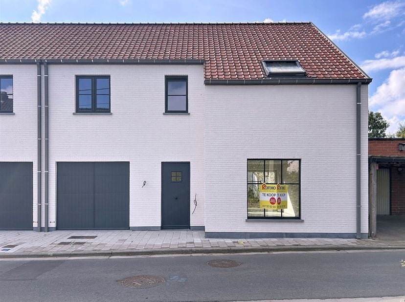 Nieuwbouwwoning in pastorijstijl met vrij te kiezen keuken in het charmante Oostvleteren<br />
Op zoek naar een energiezuinige nieuwbouwwoning die u