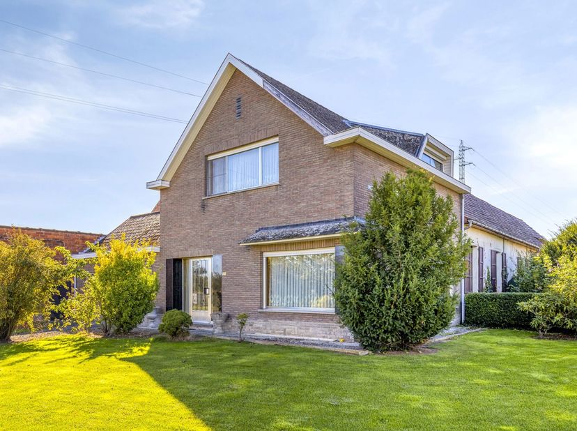 Huis te koop in Wagenmakersstraat 15,
                    2811 Leest
