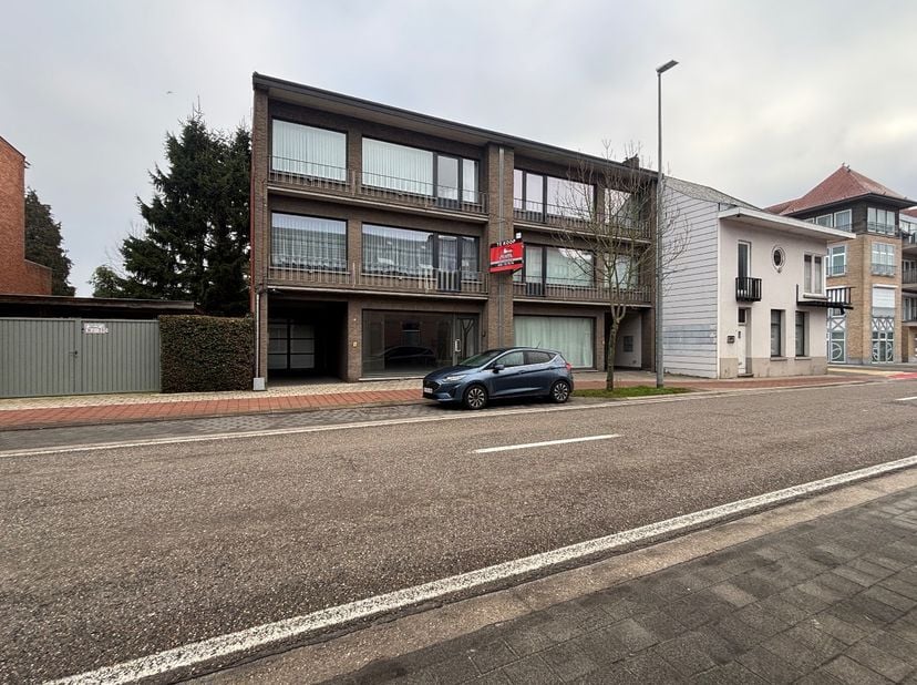 Appartement à vendre
                    à 2400 Mol