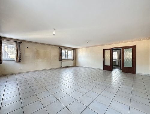                                         Penthouse te koop in Aywaille, € 215.000
