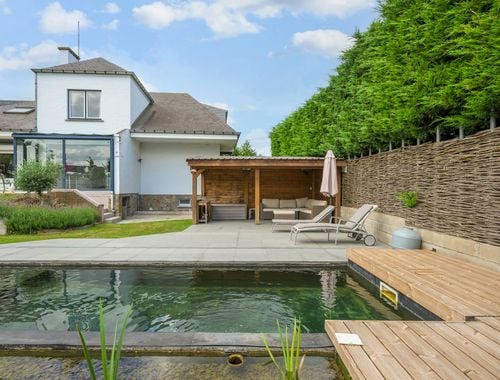                                         Usage mixte à vendre à Ninove, € 638.000
