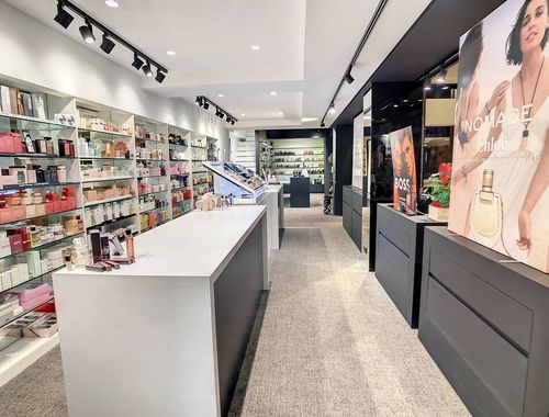                                         Bien commercial à vendre à Roeselare, € 195.000
