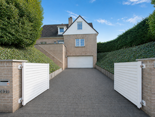                                         Villa te koop in Sint-Genesius-Rode, € 995.000
