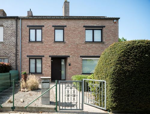                                         Eengezinswoning te koop in Oostkamp, € 465.000
