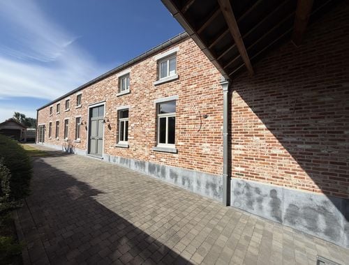                                         Maison style pastorie à louer à Hoeselt, € 2.500
