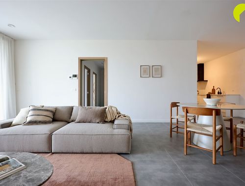                                         Appartement à vendre à Mortsel, € 346.000
