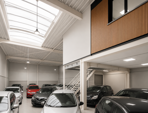                                         Opslagplaats te koop in Tubize, € 495.000
