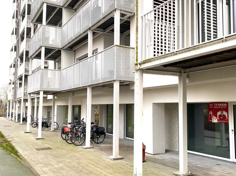Bien professionnel à louer à ,
                    8500 Kortrijk