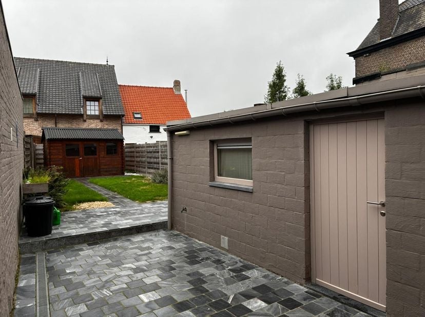Maison à louer
                    à 8020 Oostkamp