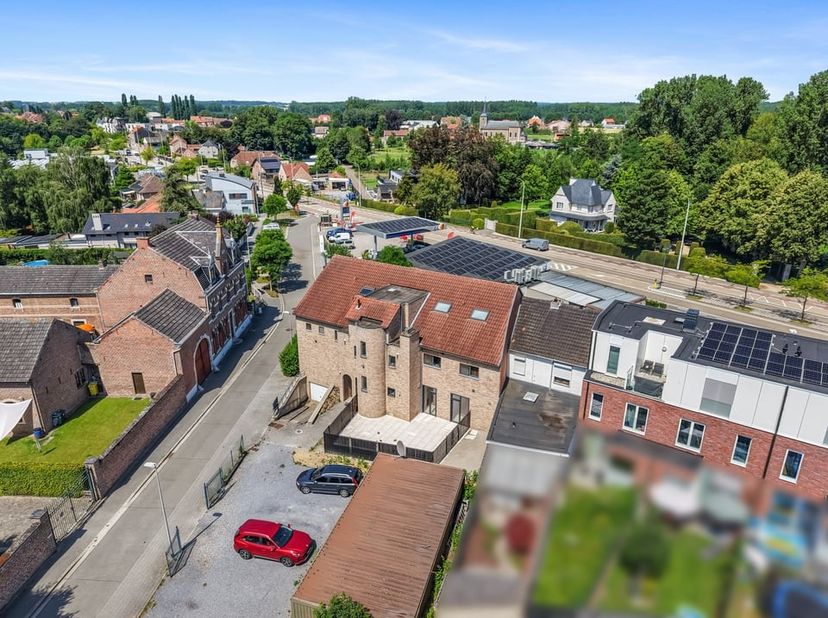 Welkom in dit 1-slaapkamer&amp;nbsp;appartement, gelegen aan de Grote Steenweg 88A in Zoutleeuw. Dankzij de centrale ligging woont u op korte afstand van