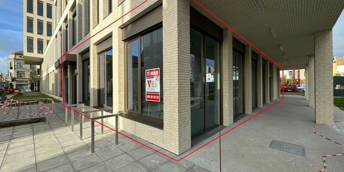 Bedrijfsvastgoed te huur in Nieuwpoortsesteenweg 57, 8400 Oostende