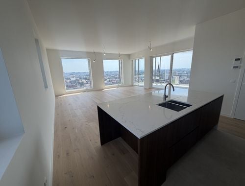                                         Appartement te huur in Roeselare, € 1.250
