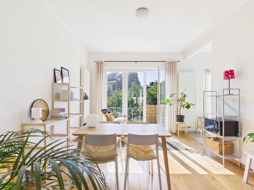 Appartement te huur in Avenue d'Avril 33,
                    1200 Sint-Lambrechts-Woluwe