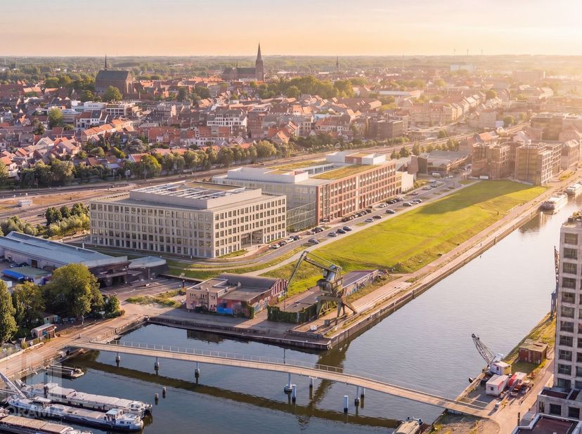 Bedrijfsvastgoed te huur in Koopvaardijlaan 54,
                    9000 Gent