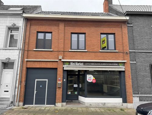                                         Bâtiment commercial à vendre à Stambruges, € 250.000
