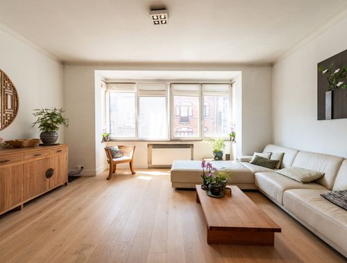                                         Maison à vendre à Woluwe-Saint-Lambert, € 695.000
