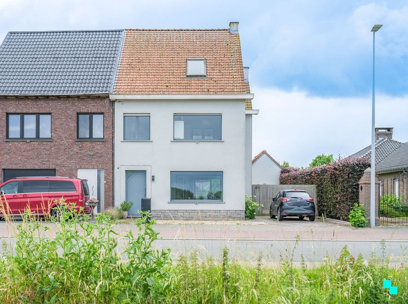 Huis te koop
                    in 9630 Meilegem