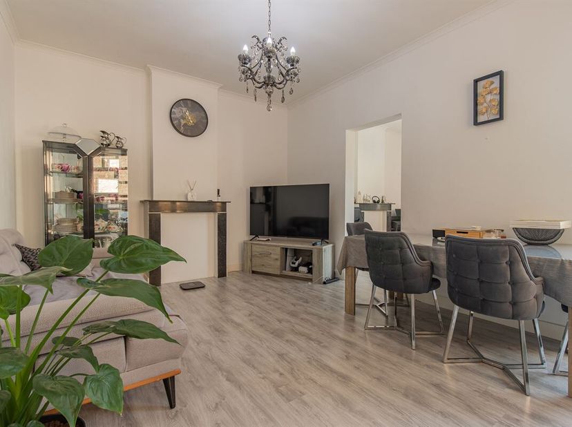 Bien professionnel à vendre
                    à 9200 Dendermonde
