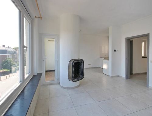                                         Appartement te huur in Ukkel, € 1.350
