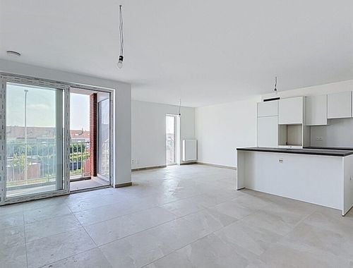                                         Appartement te huur in Moeskroen, € 850
