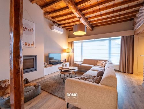                                         Maison à vendre à Kuringen, € 399.000
