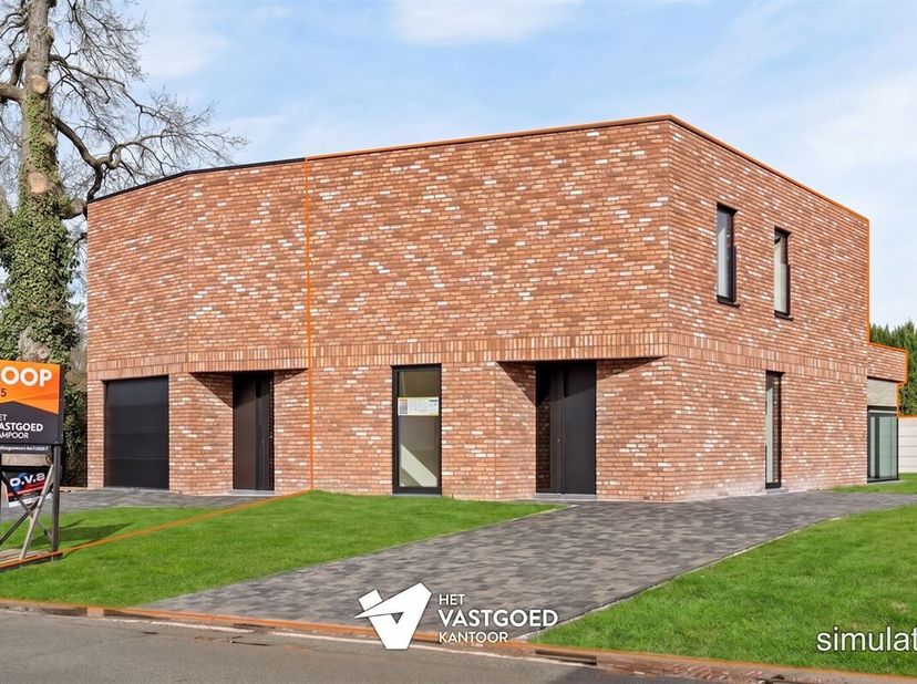 Volledig afgewerkte nieuwbouwwoning op centrale ligging.<br />
Belangrijkste troeven:<br />
- Centrale ligging<br />
- Zeer kwalitatief afgewerkt<br /