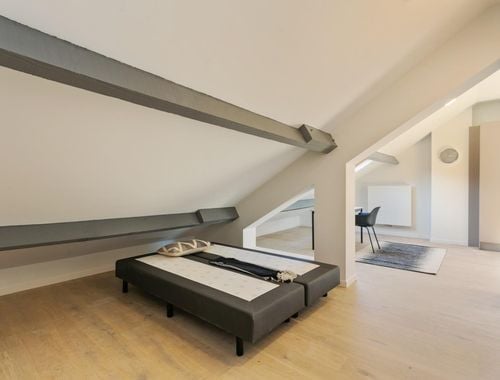                                         Studio avec coin lit à louer à Leuven, € 850

