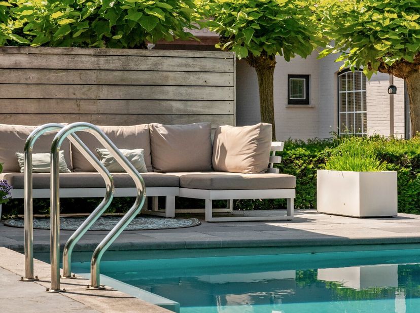 Cette villa élégante est située au calme à Voortkapel (Westerlo) et allie espace, confort et finitions de haute qualité. La maison dispose d'un salon