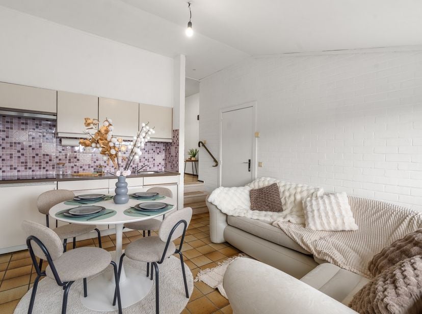 Ce charmant appartement d'une chambre est situé dans une rue calme de Bredene, à proximité d'une magnifique réserve naturelle et à quelques pas de la