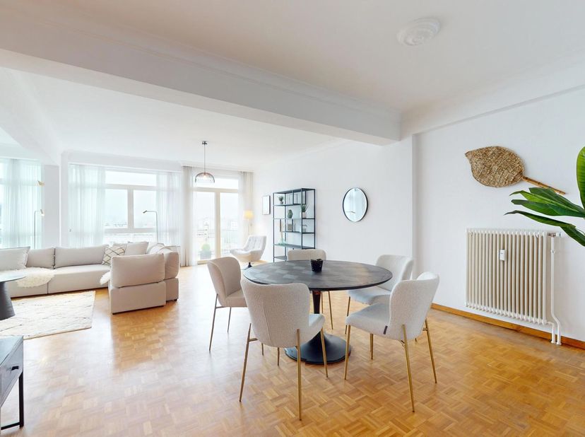 Appartement te huur in Avenue Louise 437,
                    1000 Brussel
