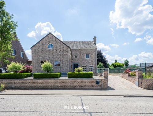                                         Villa à vendre à Riemst, € 699.000
