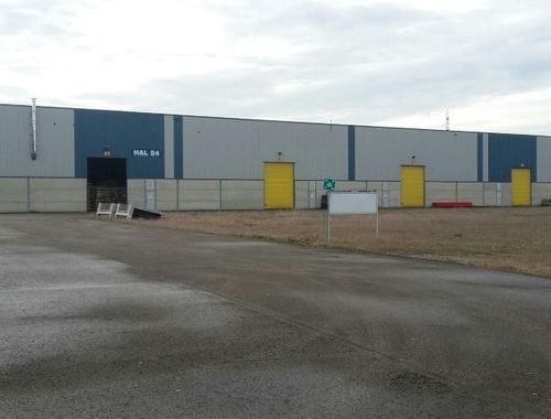                                         Bedrijfsgebouw te huur in Genk, € 7.200
