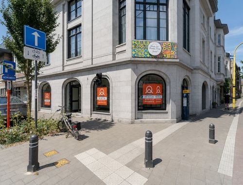                                         Handelspand te huur in Gent, € 1.950
