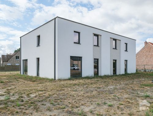                                         Maison à vendre à Tessenderlo, € 425.000
