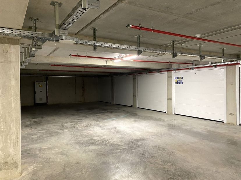 Garage te huur in Ijzerlaan 22 bus -2/22,
                    8430 Middelkerke