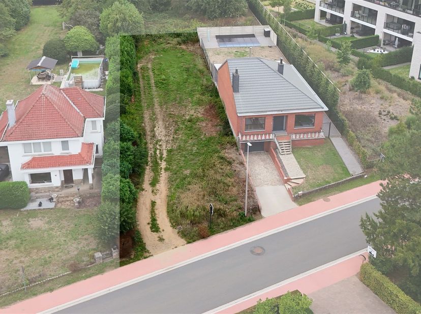 Grond te koop in Zelemsebaan 42,
                    3560 Lummen