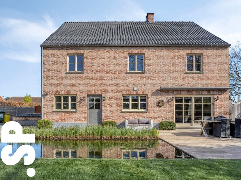 Huis te koop in Meikeverstraat 10 bus A,
                    2250 Olen