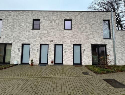                                         Appartement à louer à Bree, € 940
